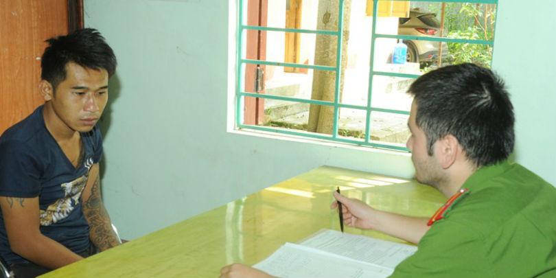 Cong an bat toi pham